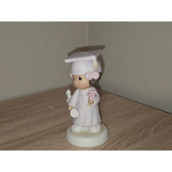 Precious Moments the Lord Bless You and Keep You 1993 #532126 Graduation - Picture 5 of 7